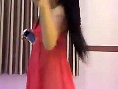 越南明星Lâm Minh Hằng全裸曝光！