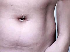 vazou na net o video intimo da novinha brunna hot tomando banho enviou pro ficante e ele acabou jogando na web pra todo mundo ver 😏