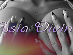 hey, i drain my colleagues cocks completely, says asia divine