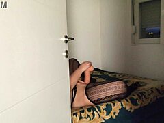 damn, caught this curvy teen with her wet pussy stuffed by a monster dildo, moaning hard