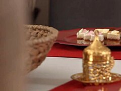 Megan Glock在MMF三人行中被双鸡巴DP狂插预告