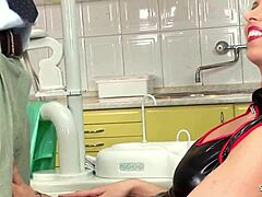 losa sparkle's saggy tits shake during older guy's hard anal facial