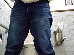 Aika Frau Secretly Masturbates Big Tits in Wedding Toilet Full Movie