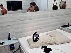 孕拉丁妹Joyce Camargos肿逼三屌轮干绿帽老公看