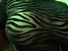 Craving my friend's mommy's sexy big ass before rest?