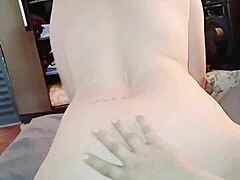 damn i love watching her squat ride that dick begging for my creampie in her tasty little pussy