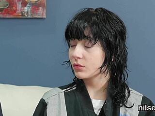 Wacky Sweetie Faces Rough Ass Therapy in Madhouse