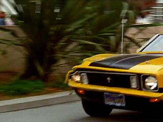 check out this wild seventiesploitation retro pornodrome vibe! 🕺💃